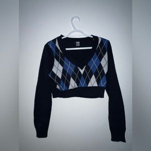 a beautiful school sweater in very good condition, size S/M